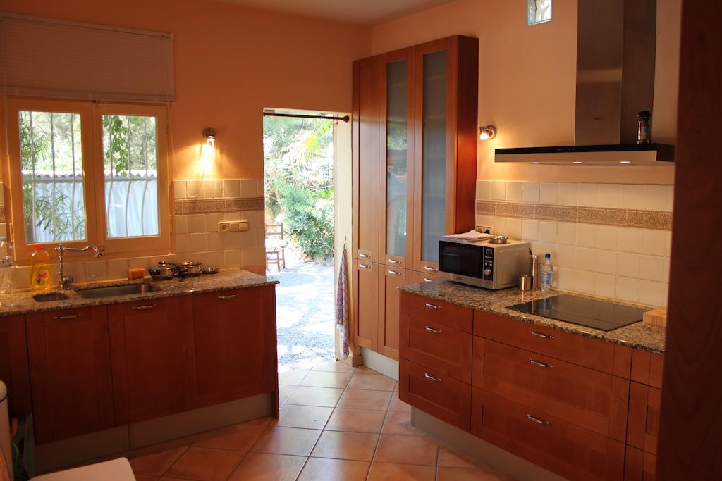 Micasa Ibiza Villa Sant Antoni de Portmany Oda fotoğraf